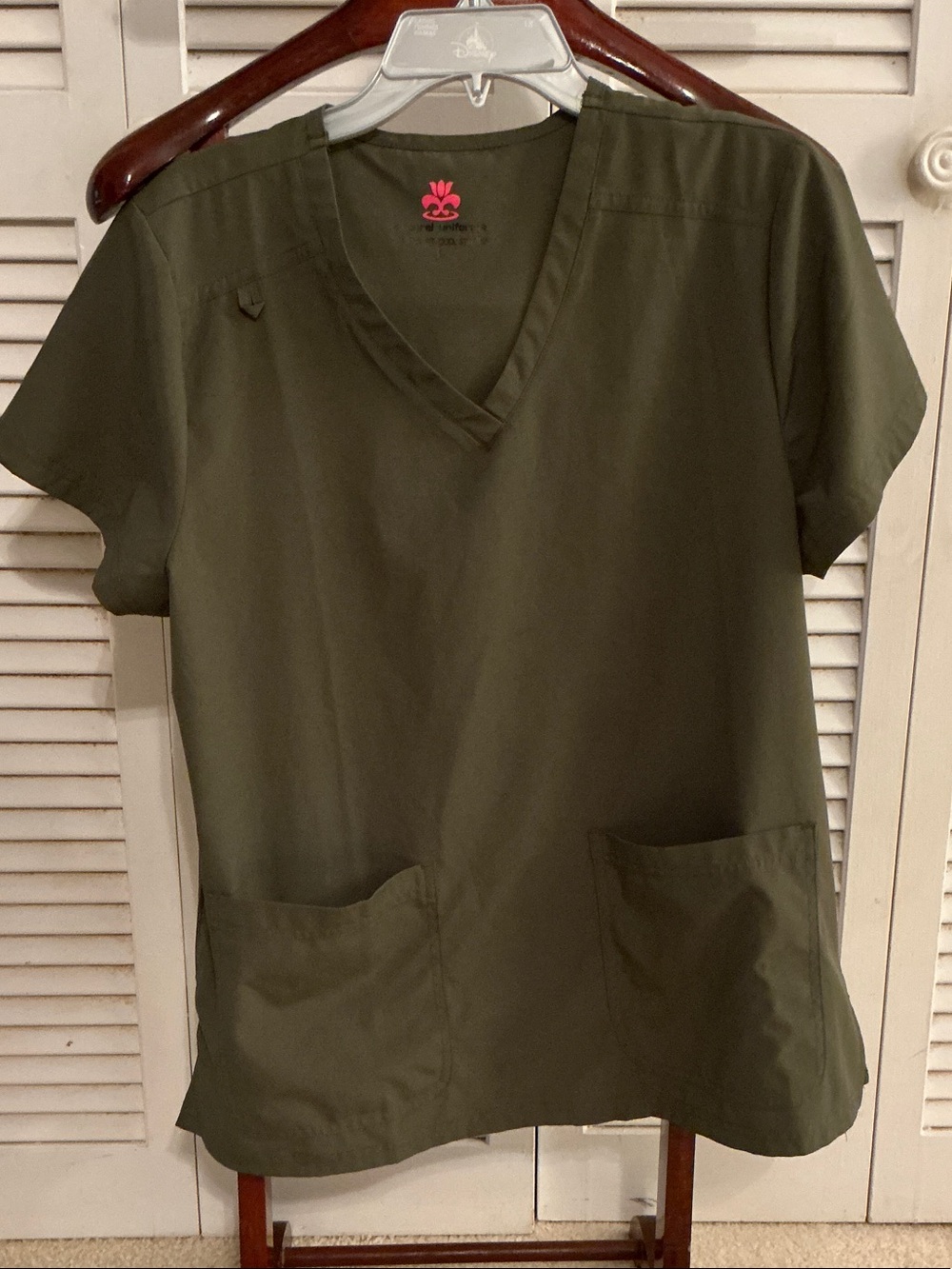 Women's Olive V-Neck Scrub Top